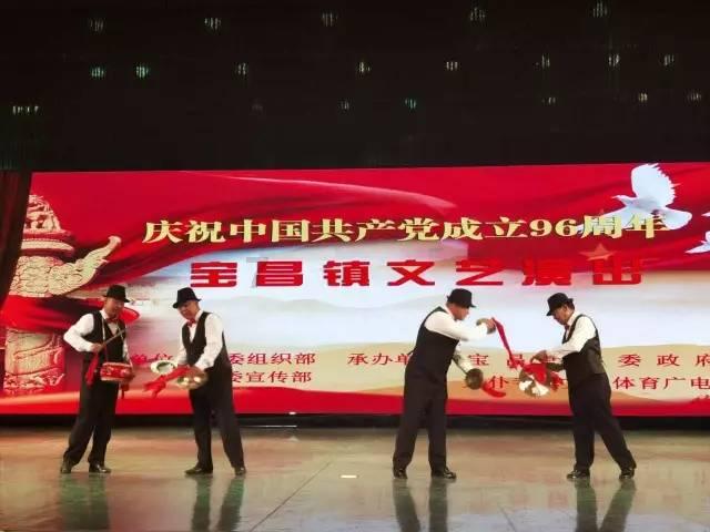 “四大天王”年轻时候到底多帅？游戏画面